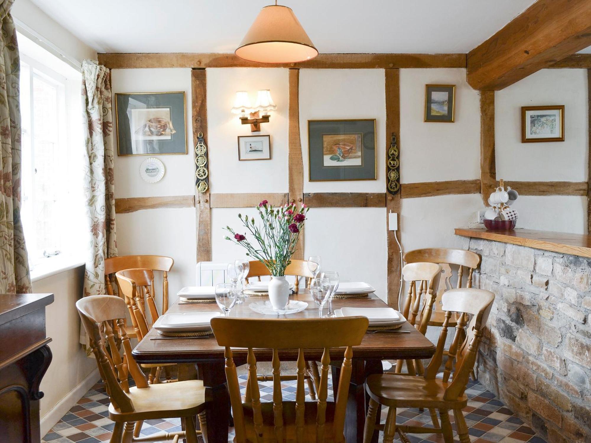The Old Granary Villa Newent ภายนอก รูปภาพ